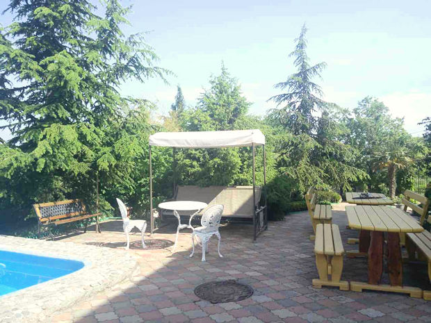 Pooldeck vom Haus auf der Krim