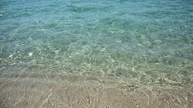 glasklares Wasser vom Schwarzen Meer glasklares Wasser vom Schwarzen Meer