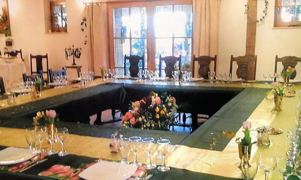 Weinlokal Weinrestaurant vom Weingut in Rumnien