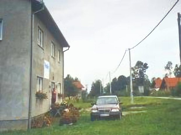 Geschftshaus auf dem Grundstck bei Bijeljina in Bosnien Herzegowina