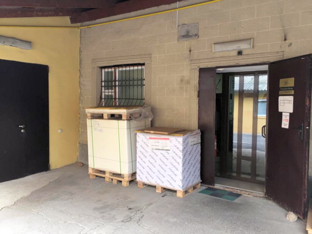 Eingangsbereich der Wrkstatt in Chisinau Eingangsbereich der Wrkstatt in Chisinau