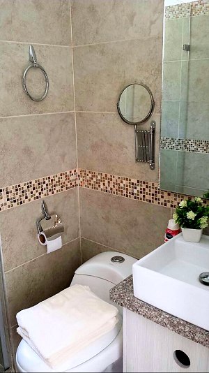 Toilette vom Apartment