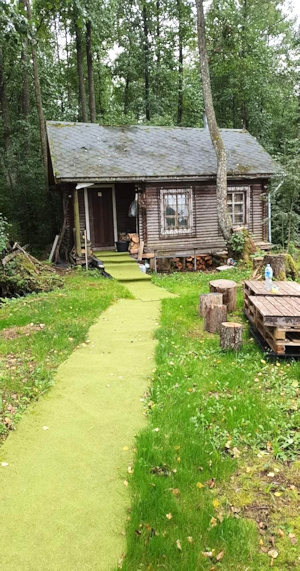 Ausbauhaus direkt am See in Litauen