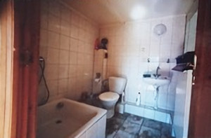 Bad des Wohnhauses
