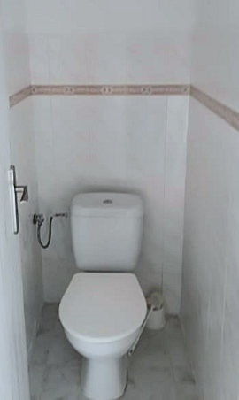 Gstetoilette vom Einfamilienhaus in der Slowakei