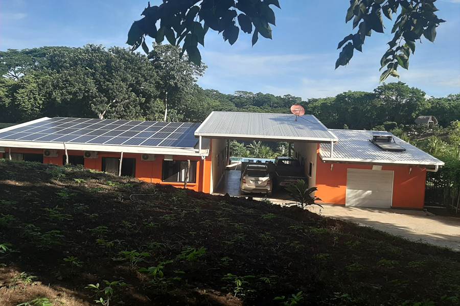 Einfamilienhaus mit groem Grundstck in Costa Rica
