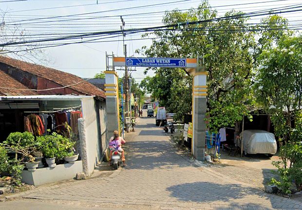 Stra�e zum Grundst�cke in Surabaya