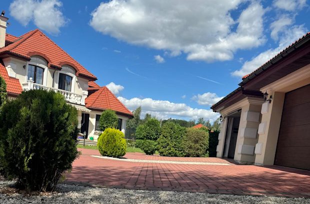 Garagen der Villa