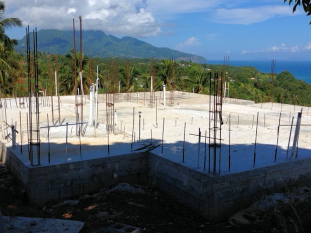 Ausbauhaus Ferienhaus Villa Wohnhaus auf Dominica